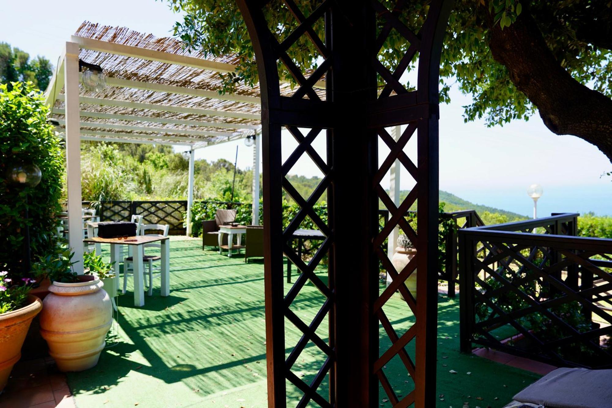 B&B Il Piccolo Paradiso Montenero  Экстерьер фото